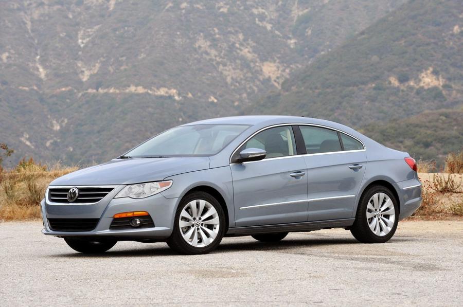  Volkswagen Passat CC Sport 2009 года  (фото 32 из 32)